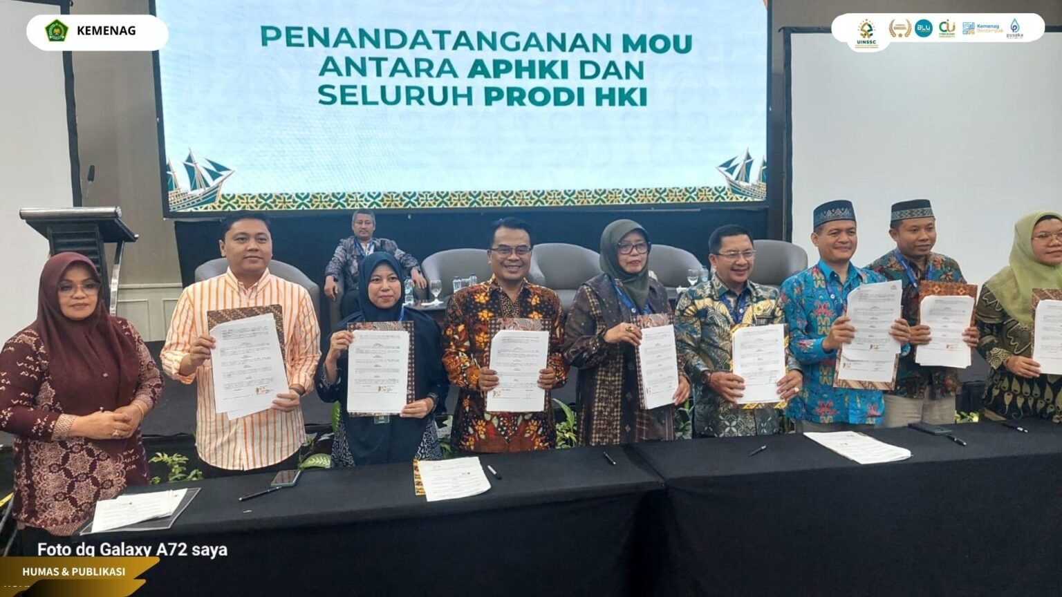 Dekan Fakultas Syariah UIN Siber Syekh Nurjati Cirebon Tandatangani MoU dengan PDHKI dan APHK di Makassar